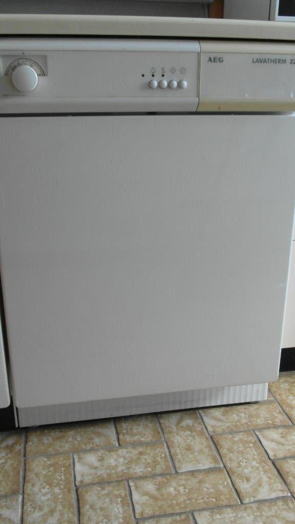 Nieuw Droogkast AEG met luchtafvoer, Elektronische apparatuur, Droogkasten, Ophalen, Nieuw, Luchtafvoer