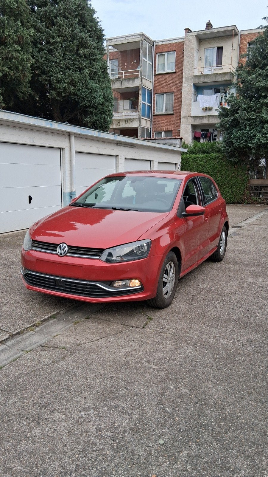 Polo c6 essence moteur 1.2 année 2016 erou 6b 100000km, Autos, Volkswagen, Particulier, Polo, Essence, Euro 6, Berline, Boîte manuelle