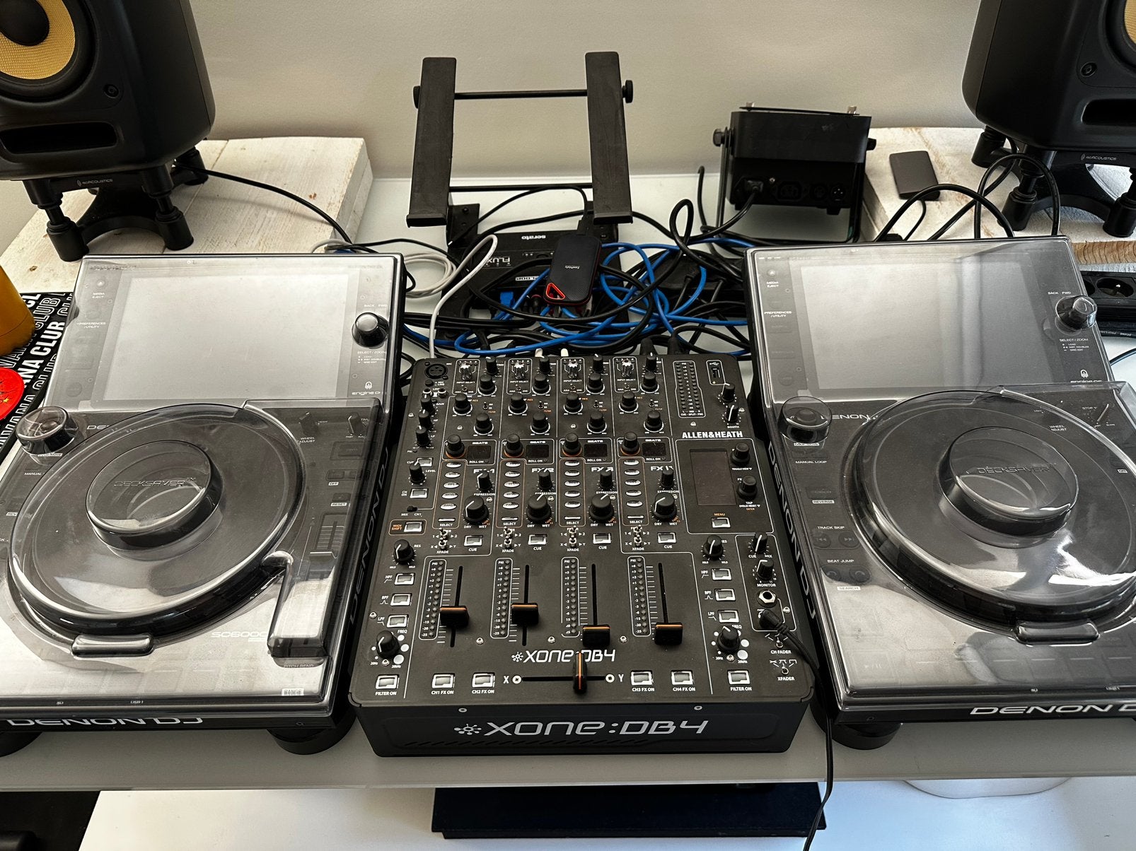 2x denon sc6000 - allen & heath xone db4, Musique & Instruments, DJ sets & Platines, Enlèvement, Comme neuf, Denon