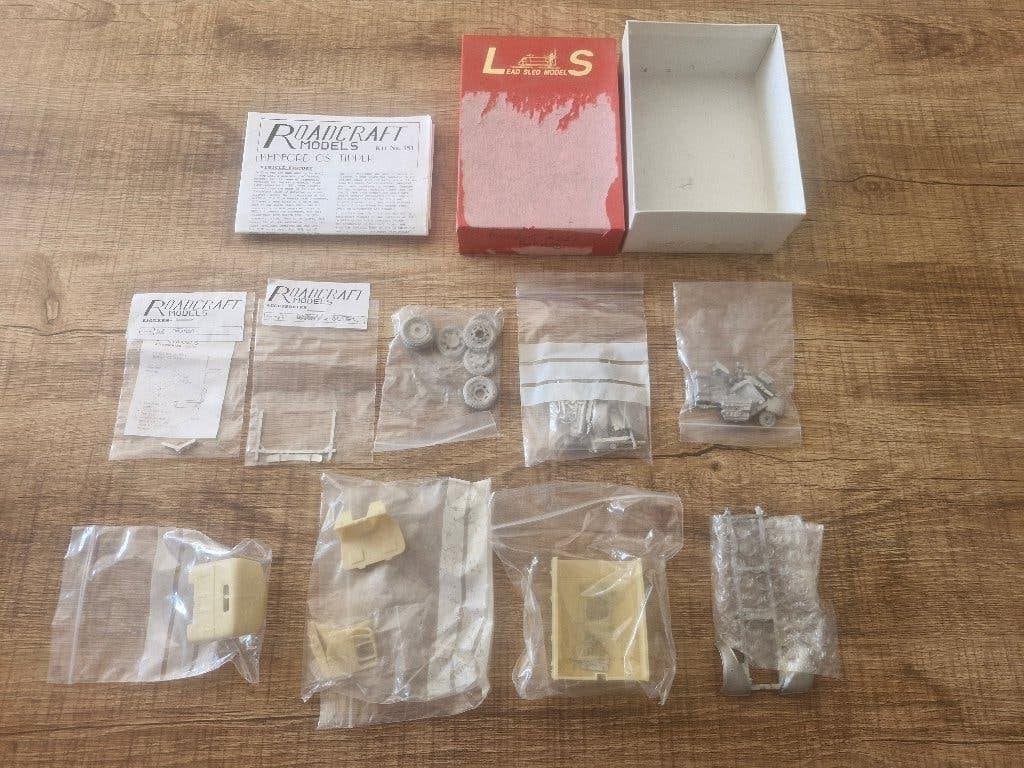 RoadCraft Models 1/35 Bedford OS Tipper - No Original Box, Hobby en Vrije tijd, Modelbouw | Auto's en Voertuigen, Overige merken