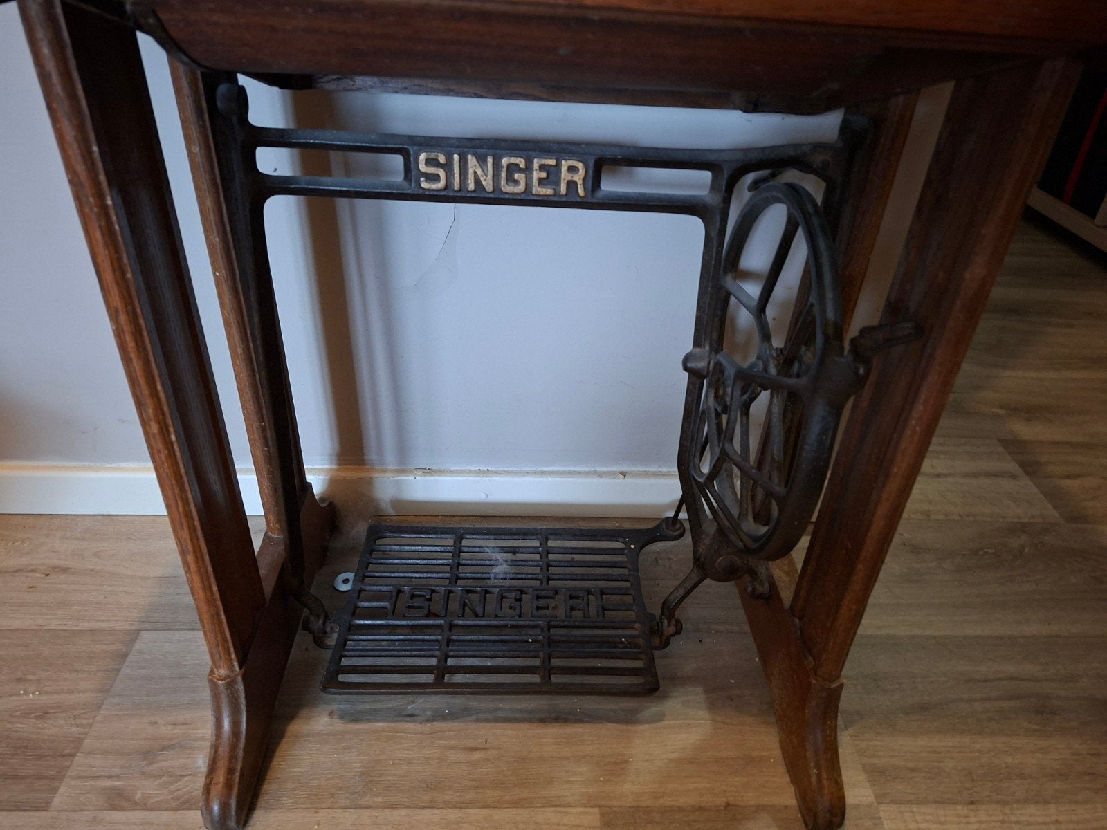 Machine à  coudre singer vintage, Enlèvement