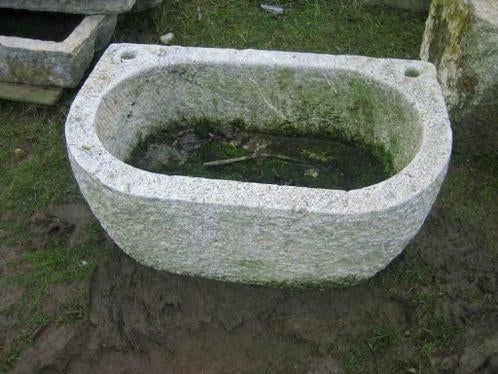 oude granieten voederbakken,bloembakken, Ophalen