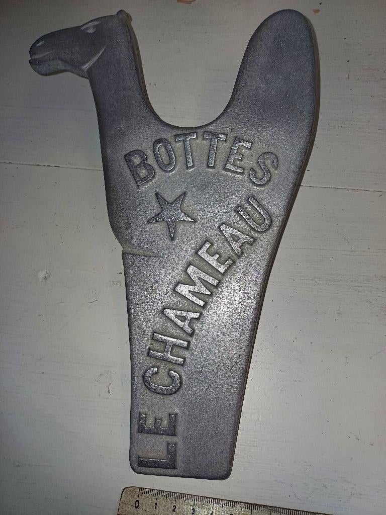 antique tire botte publicitaire en métal, Enlèvement ou Envoi, Comme neuf