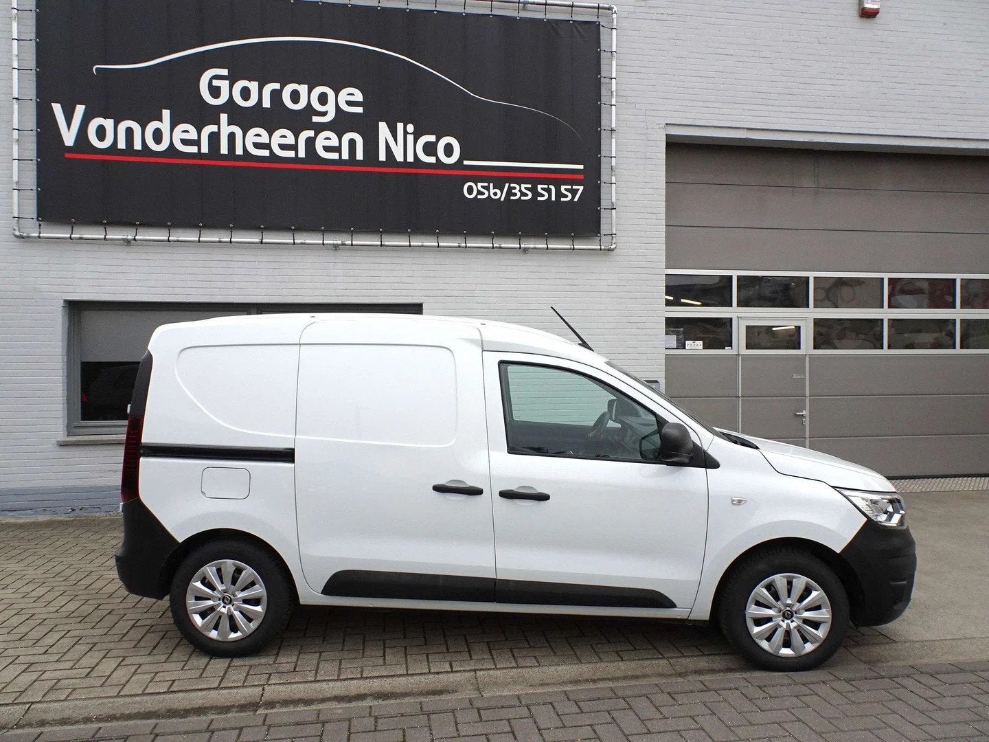 Renault Express 1.5 Blue dCi Confort 2pl. NAVI,CAMERA,CRUISE, Autos, Achat, 140 g/km, Euro 6, Entreprise