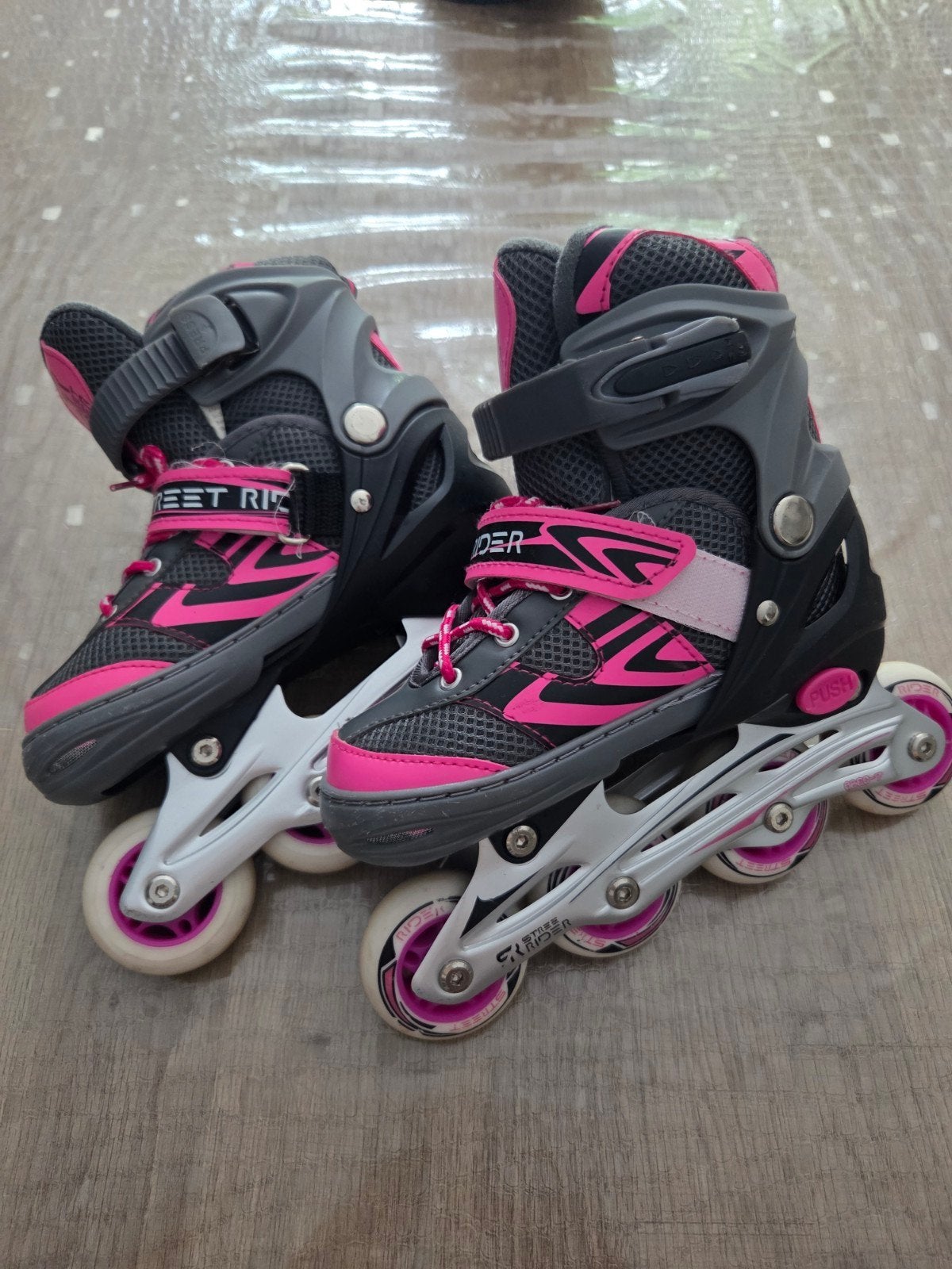 Roller fille, Enlèvement