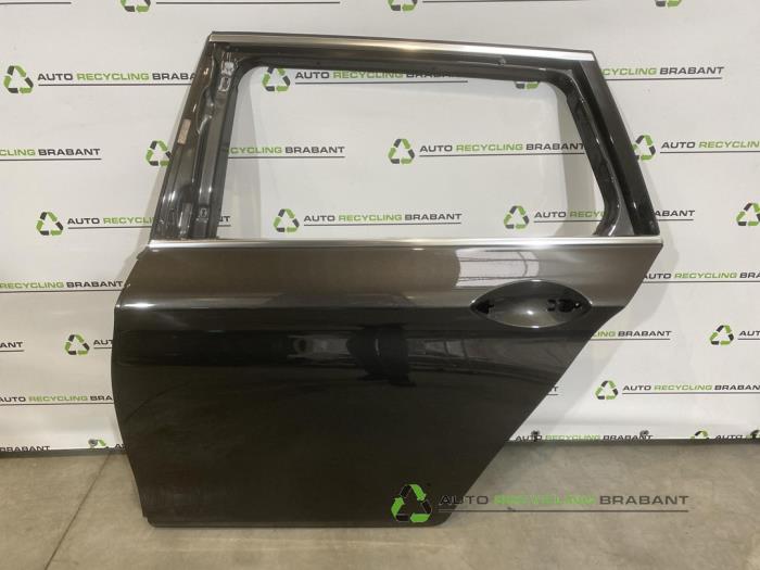 Portière 4portes arrière gauche d'un BMW 5-Serie, Autos : Pièces & Accessoires, -, 3 mois de garantie, Utilisé, Porte