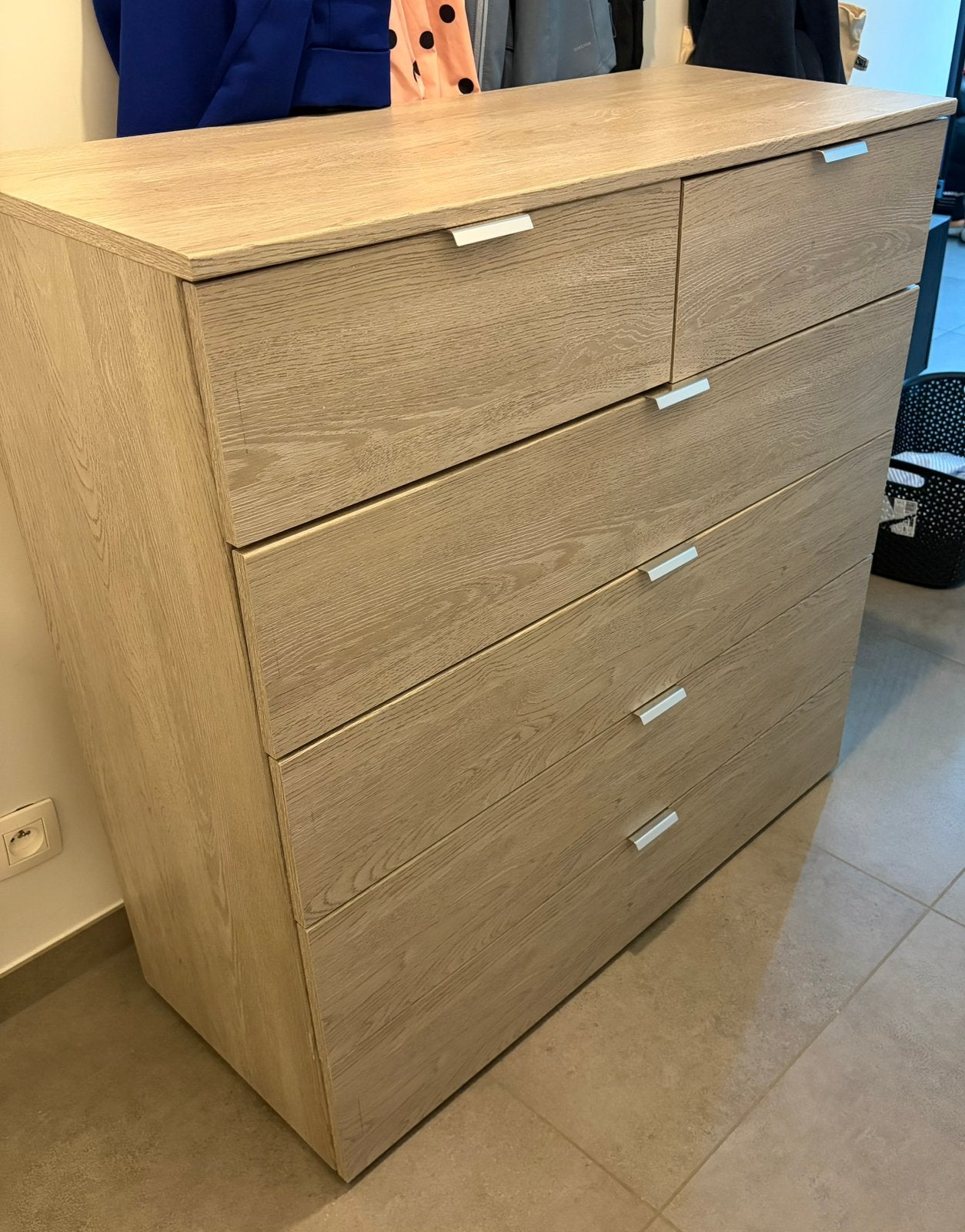 Lade kast, Ophalen