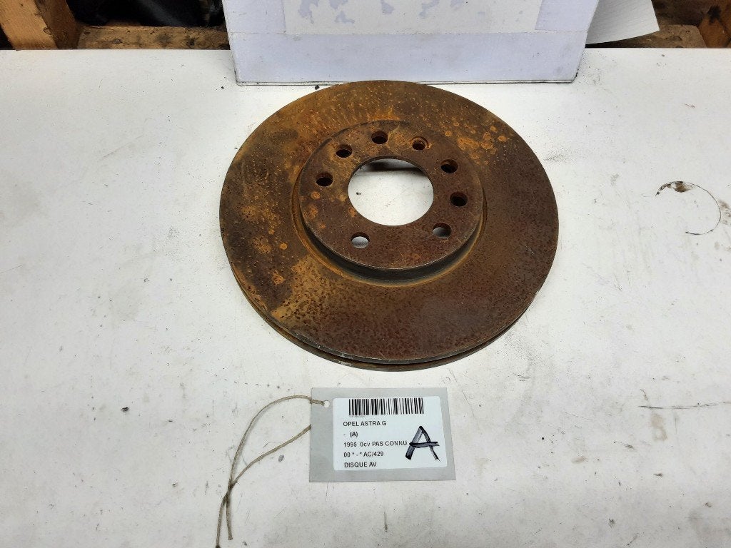 REMSCHIJF VOOR Opel Astra G (F08 / 48) (01-1998/12-2009), Auto-onderdelen, Gebruikt, Rue de l'Espoir 34 34
4030  GRIVEGNÉE, BE