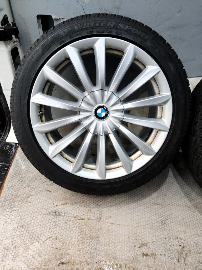 Jantes BMW 19 pouces avec pneus d'hiver, Autos : Pièces & Accessoires, Pneus & Jantes, Pneus et Jantes, Pneus hiver, 19 pouces