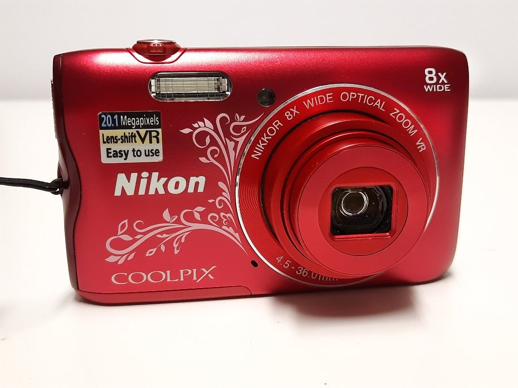 NIKON COOLPIX A300 - Zoom - Groothoek - Macro, Beeldstabilisatie, USB-kabel, Ophalen of Verzenden, Zo goed als nieuw