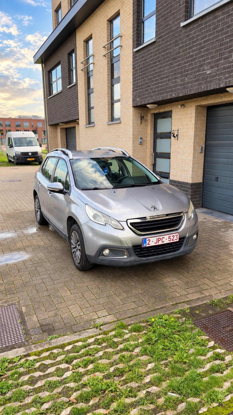 Puegeot 2008 (147’000km) Grijs, Auto's, Dakrails, Grijs, Particulier, Te koop
