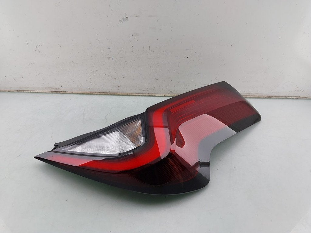 ACHTERLICHT RECHTS Toyota Aygo X (01-2021/-) (|815510H180|), Gebruikt, Kundenbetreuung@toyota.de, Toyota, Toyota-Allee 2
50858  Köln, DE