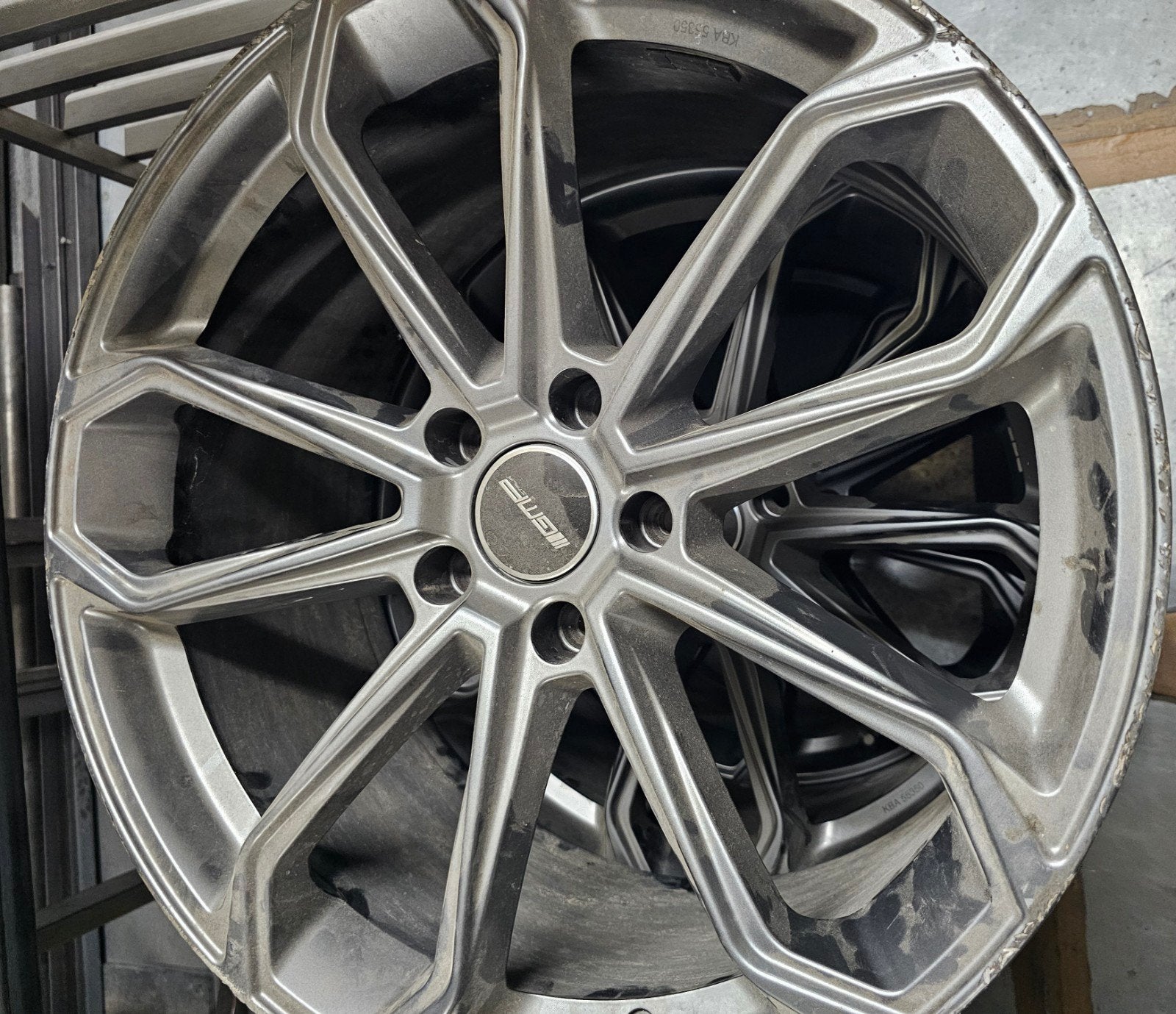 Reparatie van gebarsten velg, kraszeil, kurk