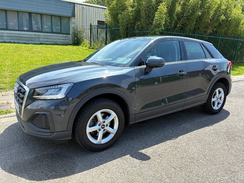 Audi Q2 30 TFSI Attraction - virtual cockpit !!, Auto's, Audi, Bedrijf, Te koop, Q2, ABS, Achteruitrijcamera, Airbags, Alarm, Android Auto