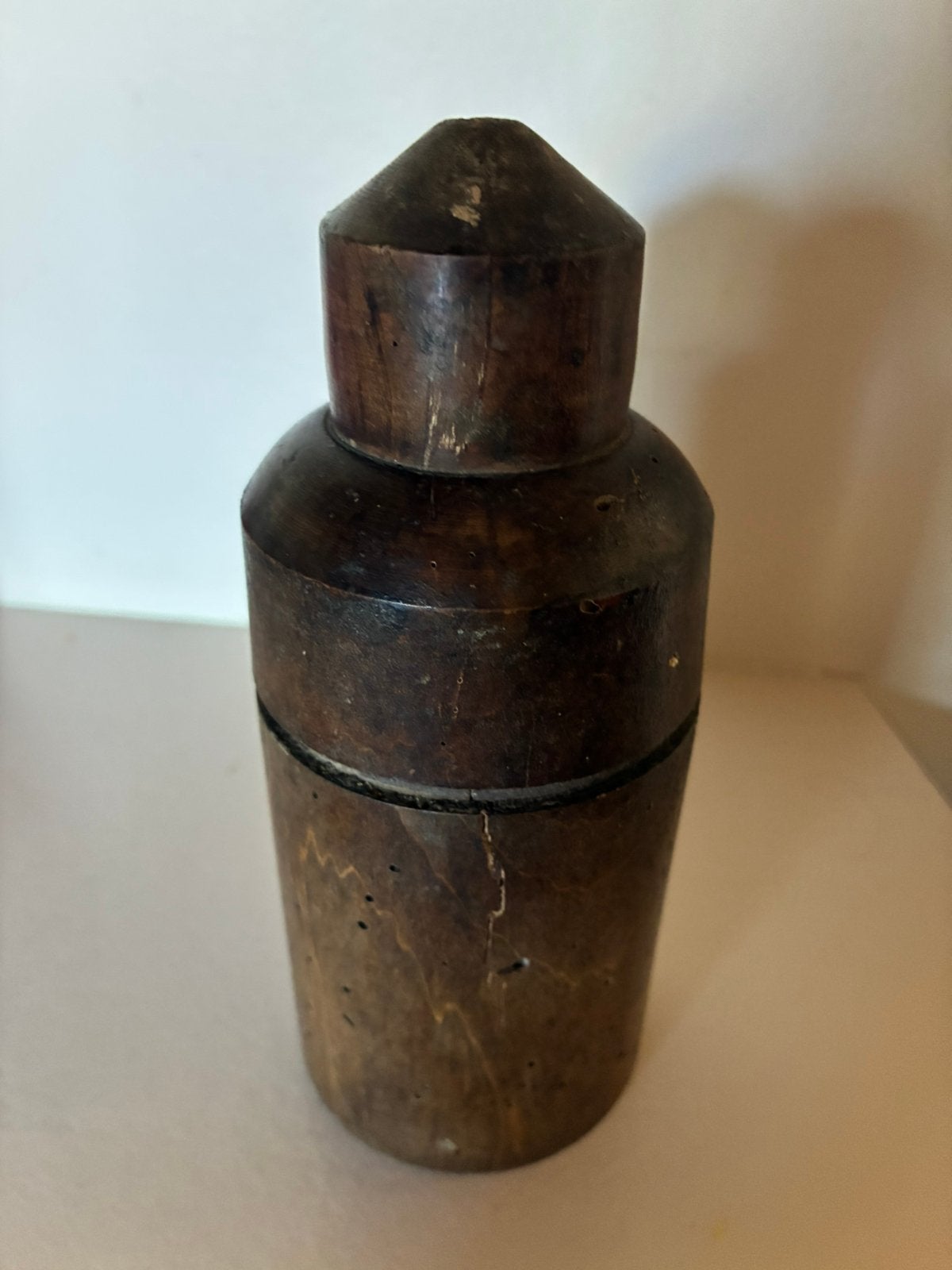 Houten apothekers fles, Enlèvement