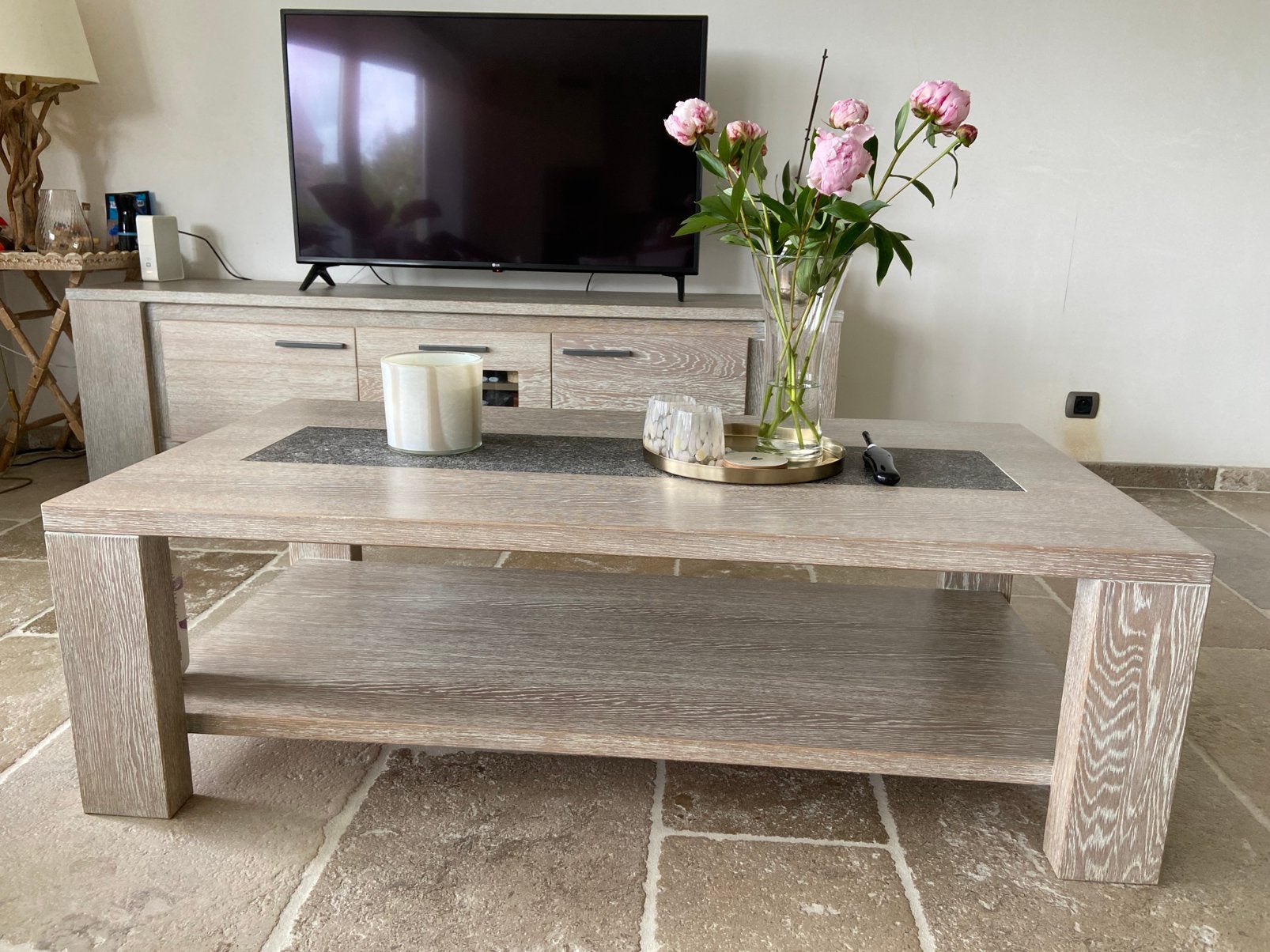 Massieve eiken salontafel met bleuwe steen inlegwerk, Ophalen, Zo goed als nieuw