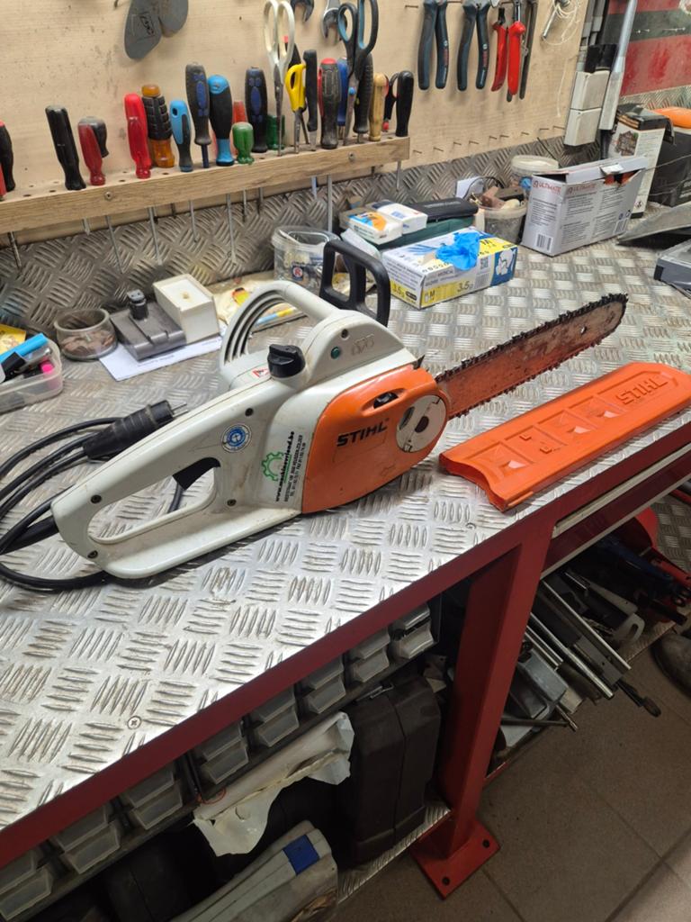 Stihl MSE160c elektrische kettingzaag, Ophalen