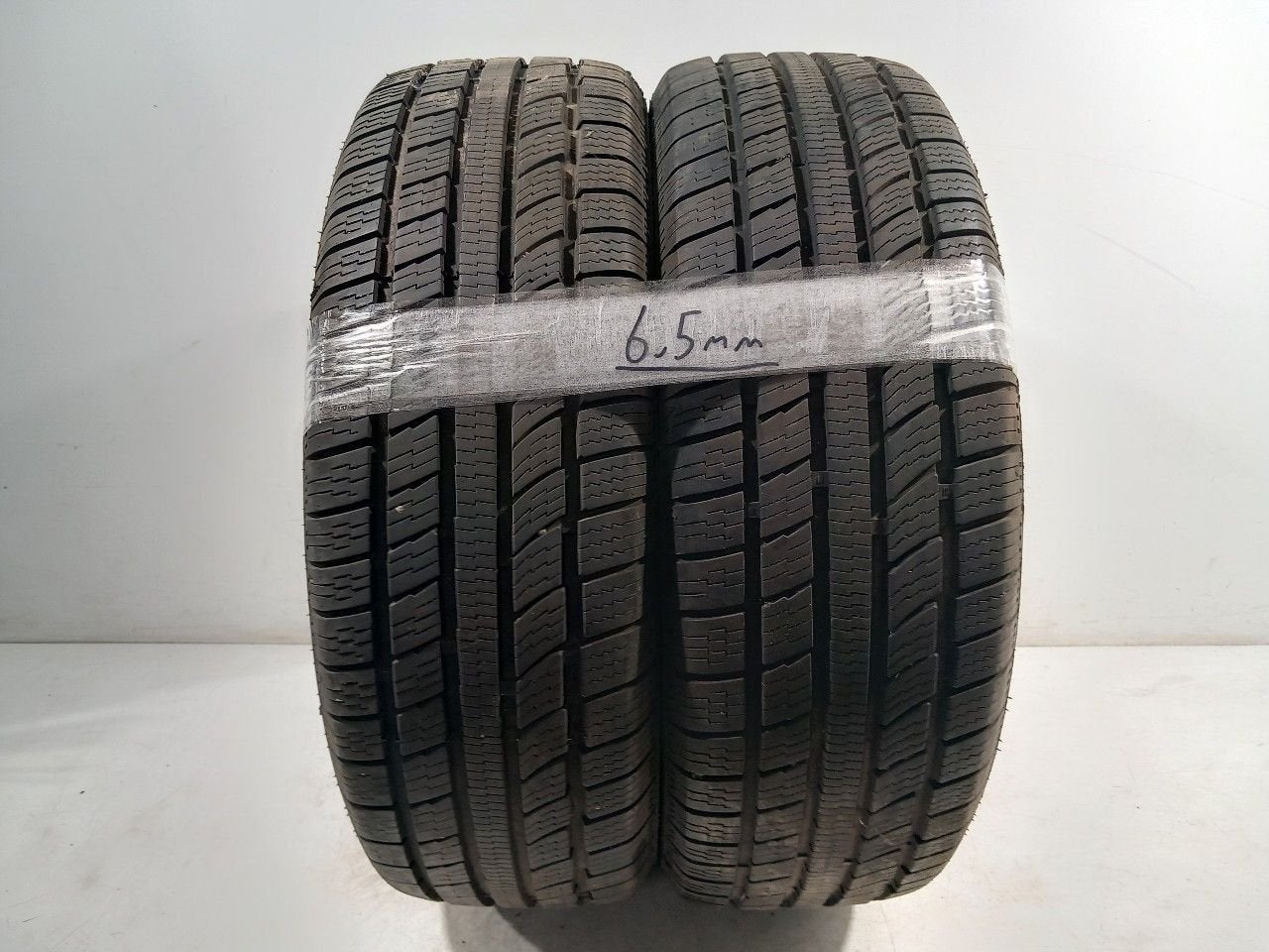 Bandenset 2 stuks 4-Seizoenen 205 60 R16, Onderdelen@venauto.nl, Van der Ven Autorecycling B.V., Gebruikt, Ettenseweg 76, 4706 PB Roosendaal, The Netherlands