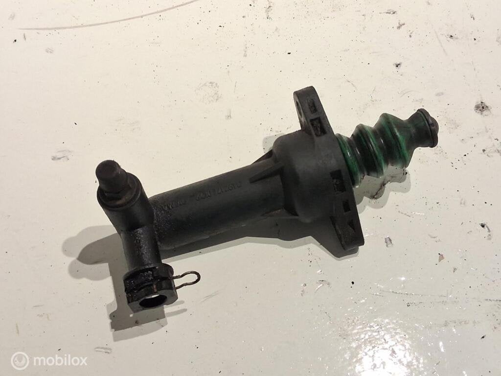 Koppeling hulpcilinder Seat Ibiza6L 1.4-16V(02-09)6Q0721261D, Auto-onderdelen, Gebruikt, Ophalen of Verzenden, Seat, Seat