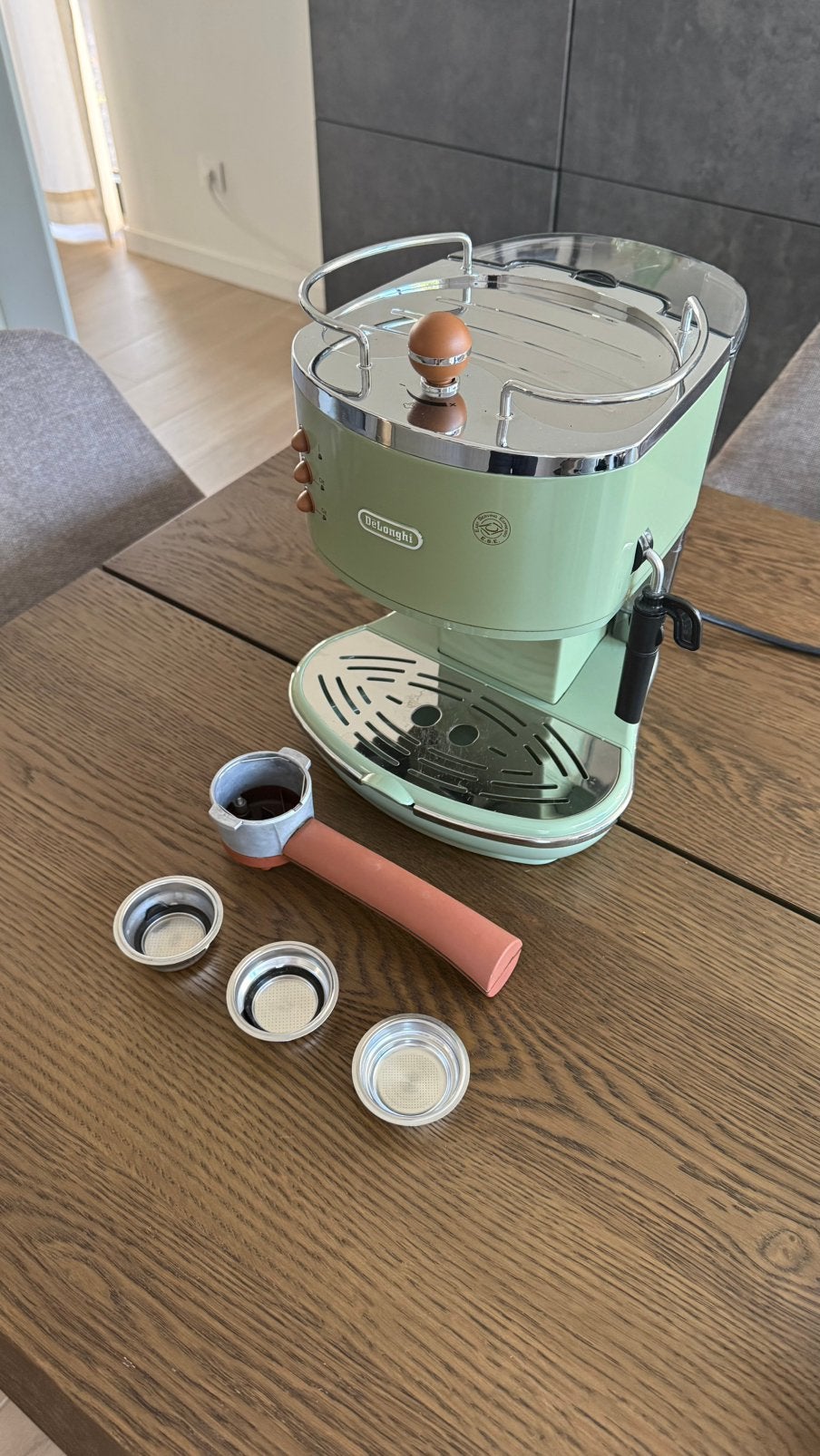 De’Longhi Icona Vintage + Melkopschuimer, Electroménager, Café moulu, Machine à espresso, Réservoir d'eau amovible, Comme neuf