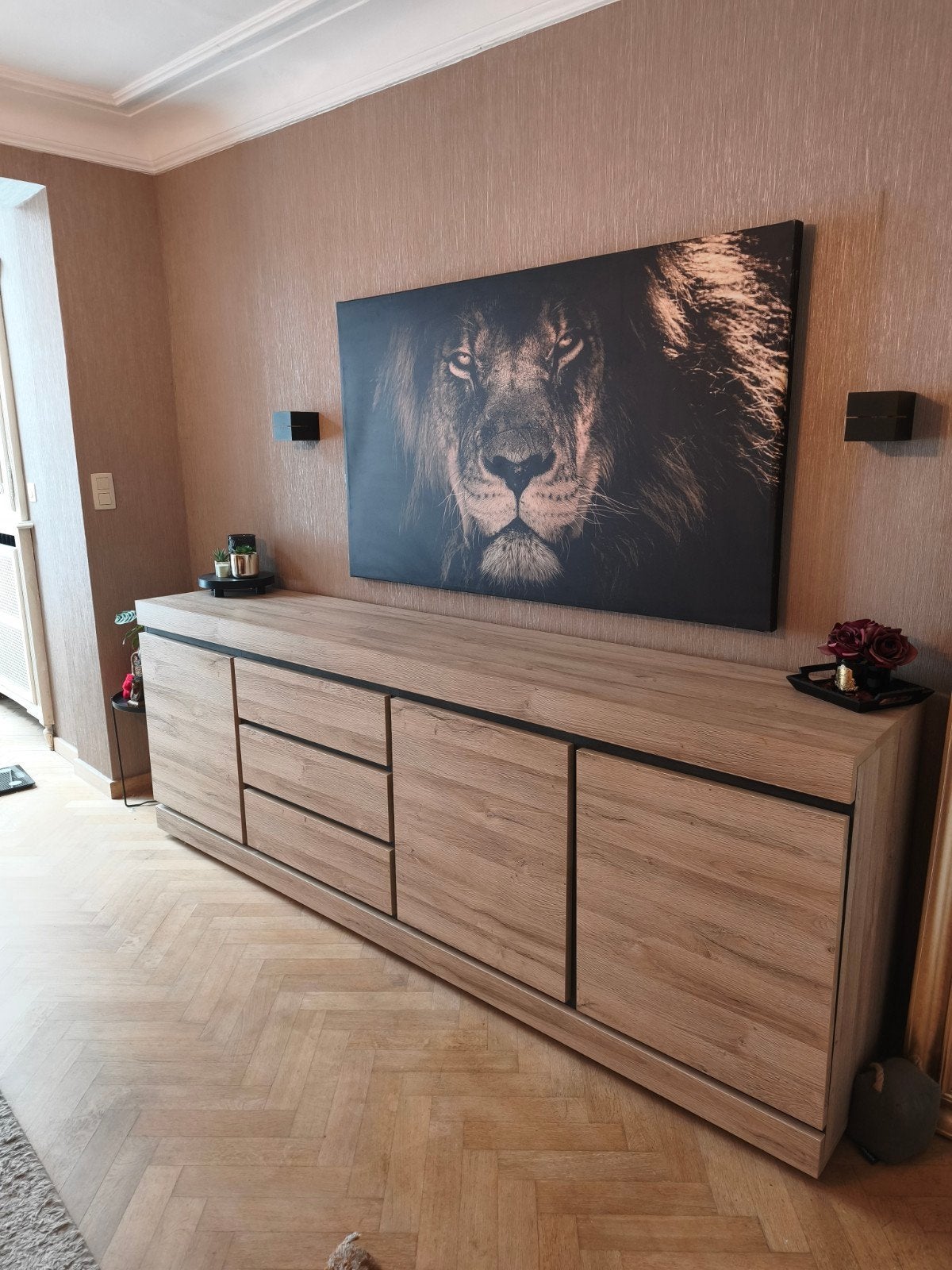 Dressoirkast, Ophalen
