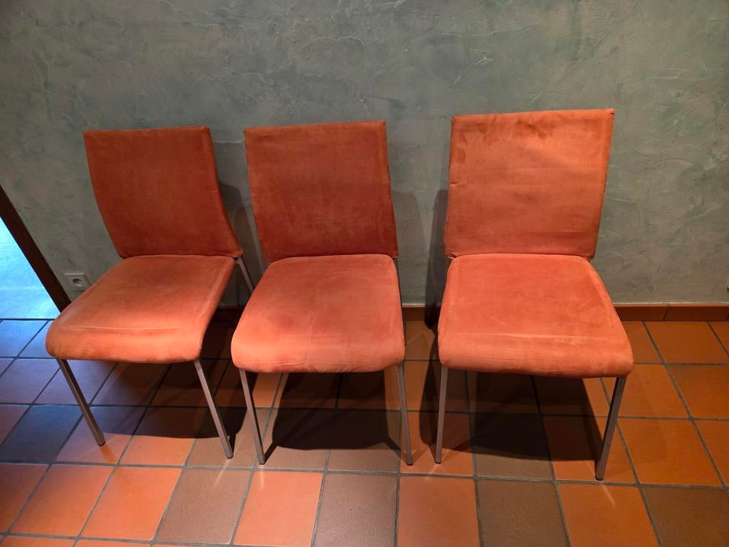 3 Oranje design stoelen, Ophalen