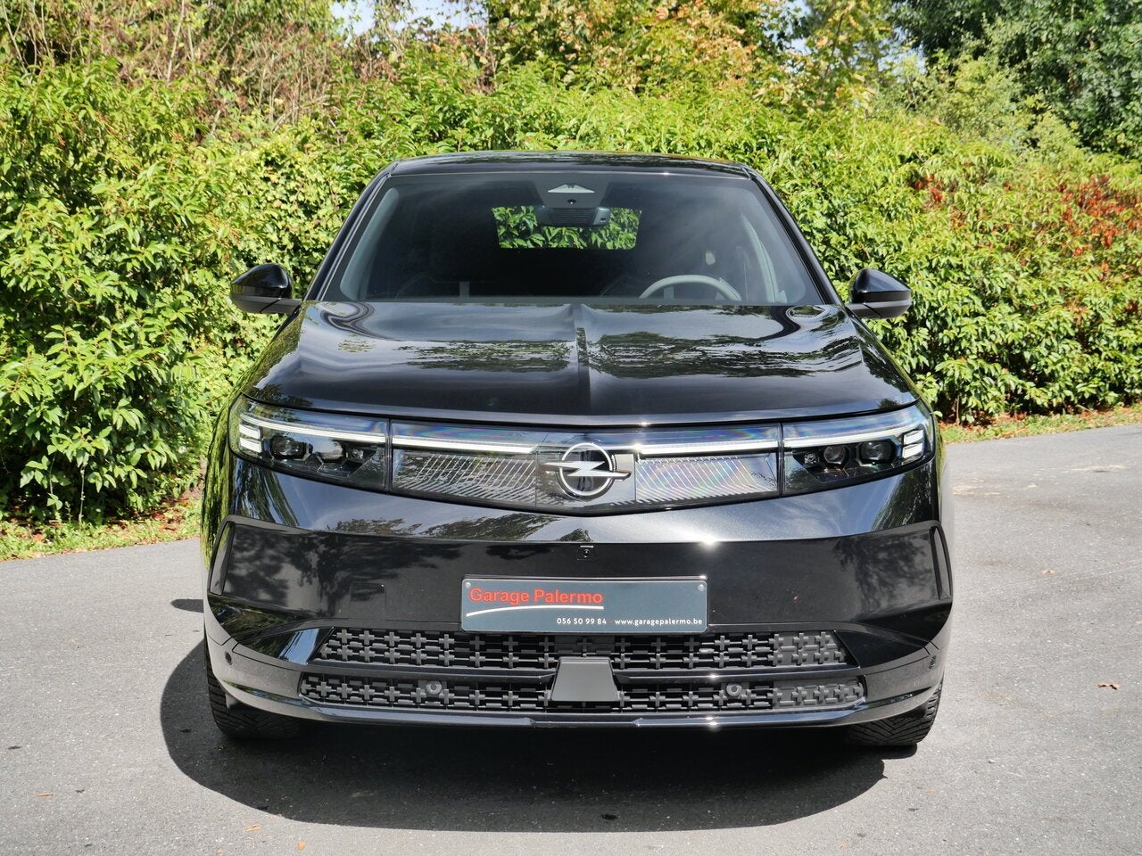 Opel Grandland GS Electric   213 PK TOT 8  STE JAAR WAARBOR, Auto's, Euro 6, 0 kg, Zwart, 214 pk