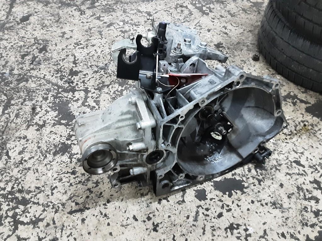 VERSNELLINGSBAK SCHAKEL Peugeot Boxer (U9) (20GP25), Gebruikt, Mevr. I. Hauben, Rue de l'Espoir 34 34
4030  GRIVEGNÉE, BE, Info@Collignon.be