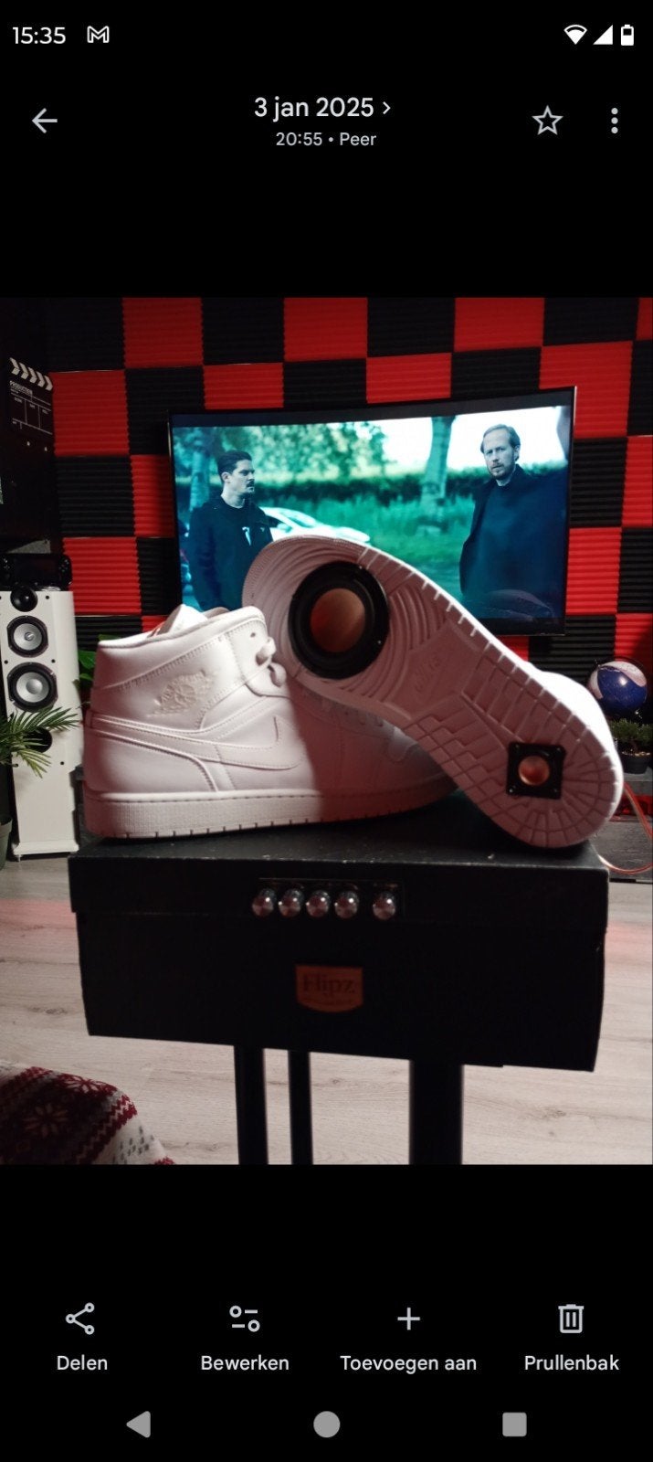 Air Jordan bluetooth, Ophalen