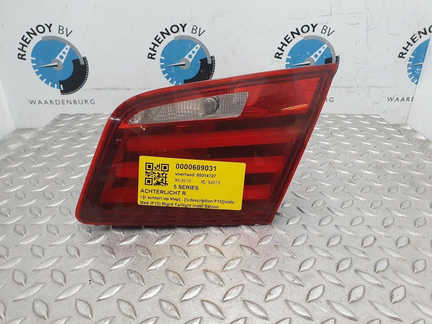 BMW 5 SERIES 525d High Executive  ACHTERLICHT R 2010, Enlèvement ou Envoi, Utilisé, ARN reconnu