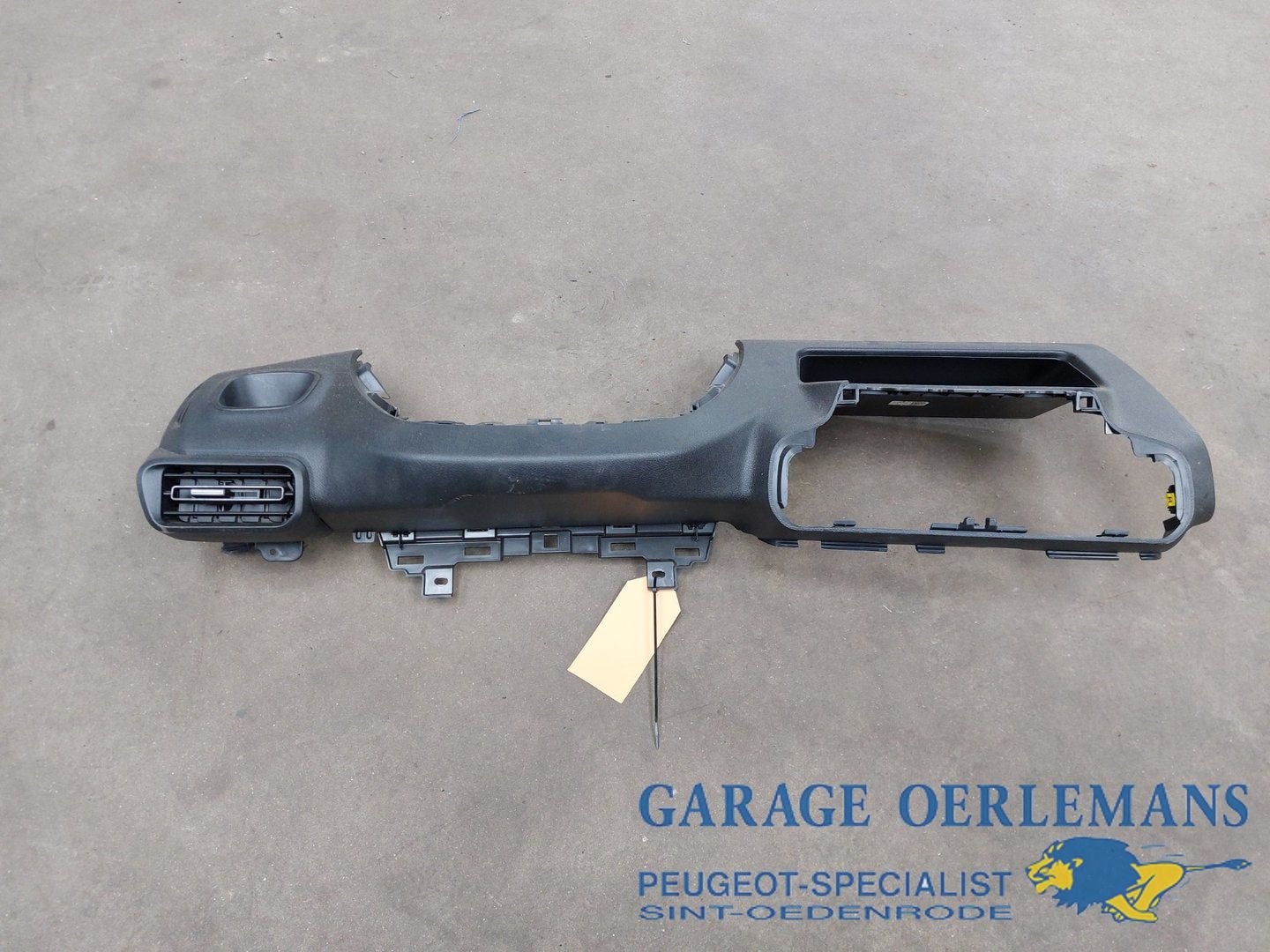 behuizing dashboard peugeot partner 1.5hdi 2020, 9825342577, -, Utilisé, -, ARN reconnu