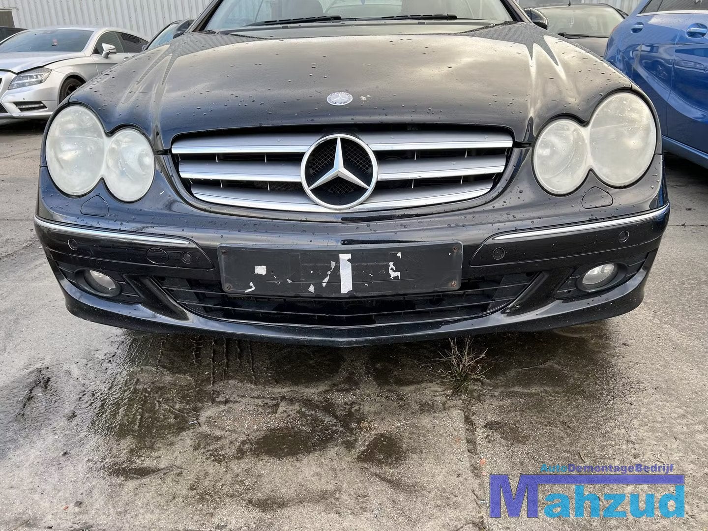 MERCEDES CLK W209 Zwart C197 Voorbumper 2002-2010, Mercedes-Benz AG, Pare-chocs, Mercedes-Benz, Utilisé