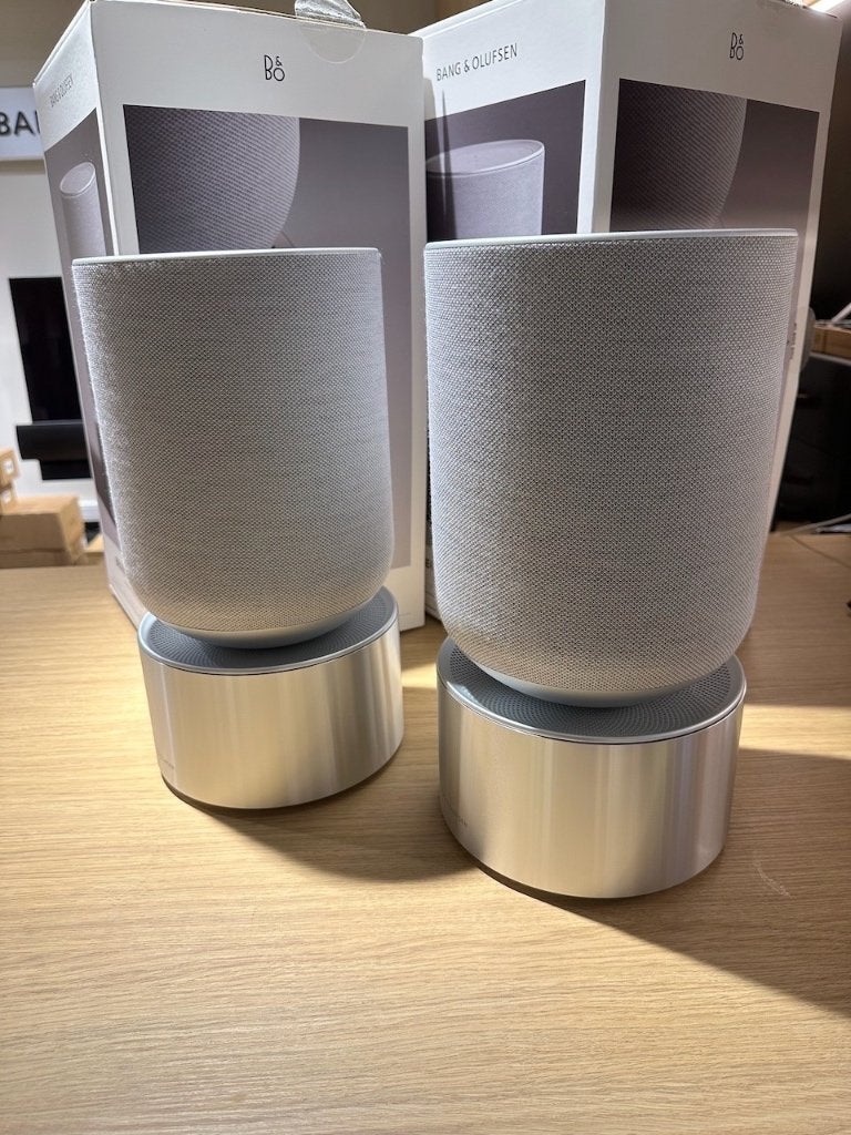 Bang & Olufsen 2x Beosound Balance Natural GVA - Ex demo B&O, Audio, Tv en Foto, Slimme speaker, Info@bang-olufsen.dk, Zo goed als nieuw