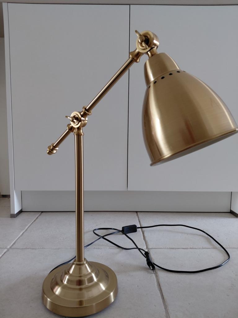 Bureau/leeslamp ikea, Huis en Inrichting, Lampen | Tafellampen, Ophalen