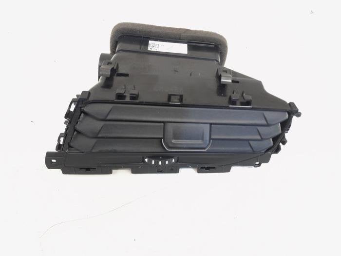 Grille aération tableau de bord d'un Volkswagen Polo, Autos : Pièces & Accessoires, Volkswagen, -, 3 mois de garantie, Utilisé