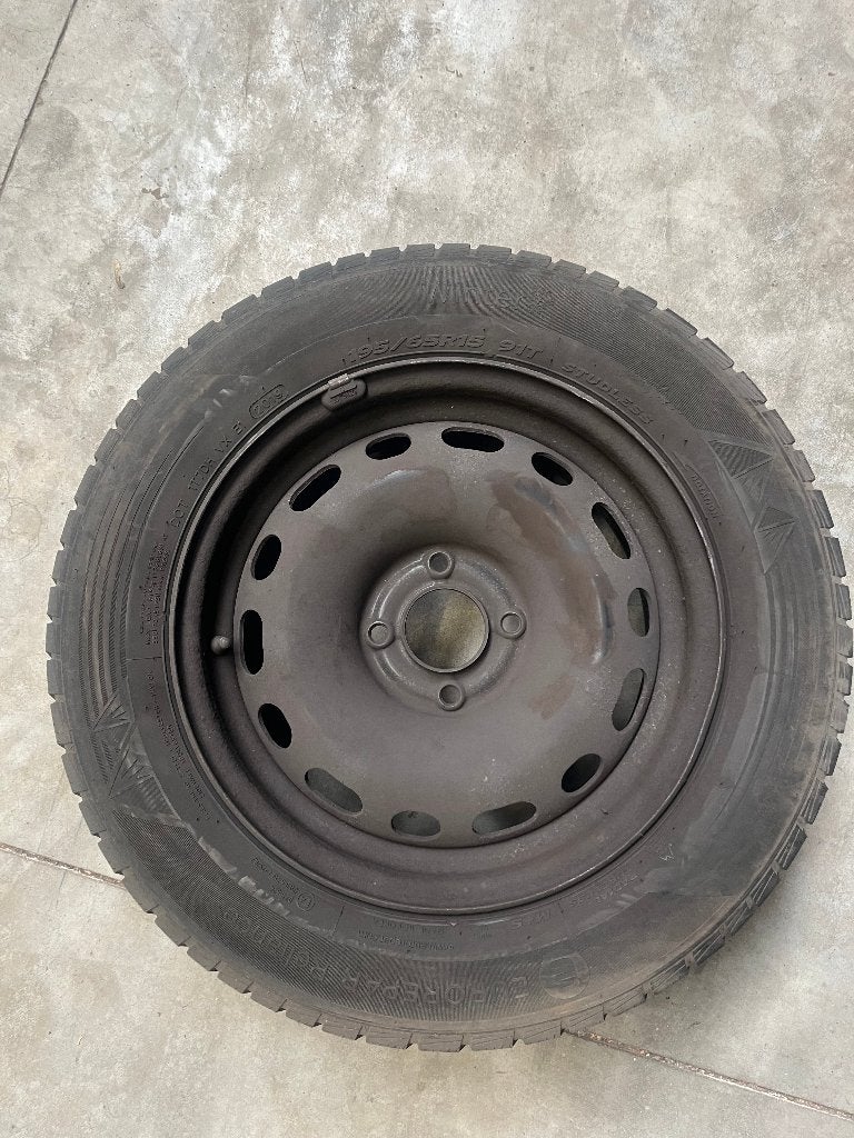 4 winter banden, Auto-onderdelen, Ophalen, 15 inch, Banden en Velgen, Winterbanden
