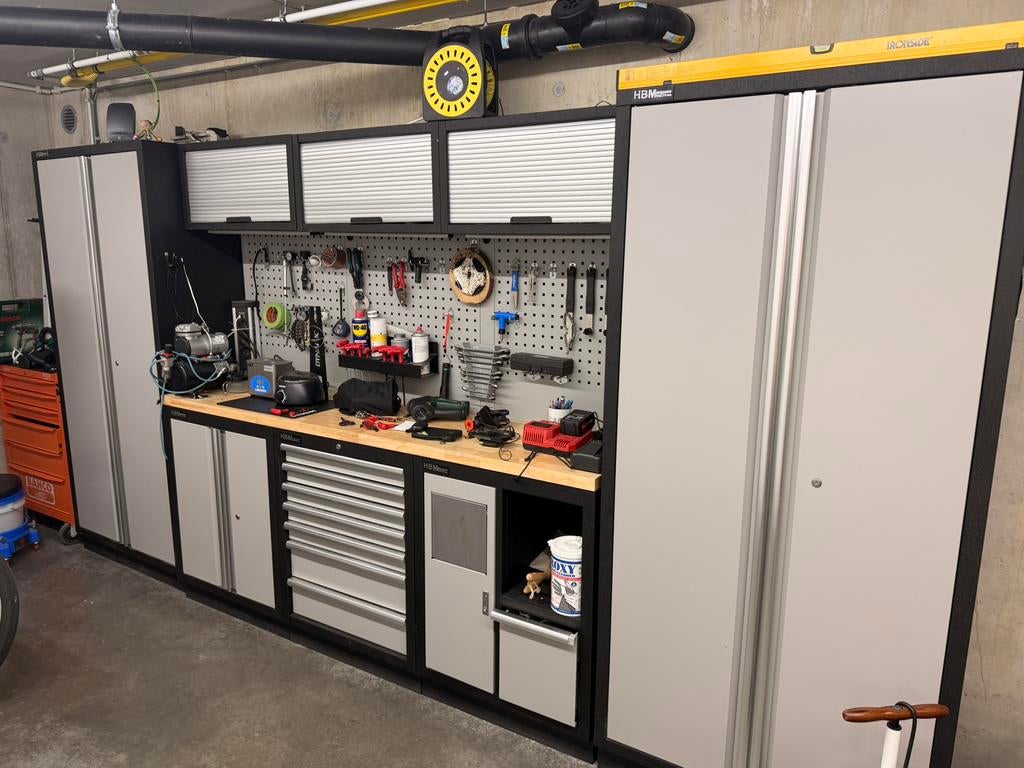HBM werkplaats, Ophalen