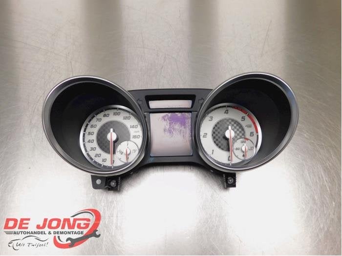 Instrument de bord d'un Mercedes SLK, 3 mois de garantie, Utilisé, -, -