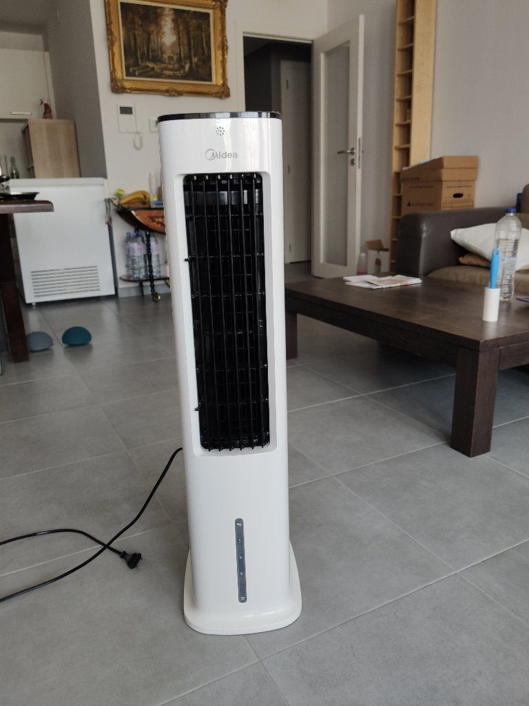 Refroidisseur d'air Midea AC100-20ARB télécommande et manuel, Plastique, Comme neuf, Autres styles, Enlèvement
