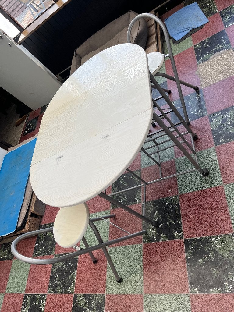 GRATIS Inklapbare houten tafel met 2 stoelen (80cm x 110cm), Ophalen