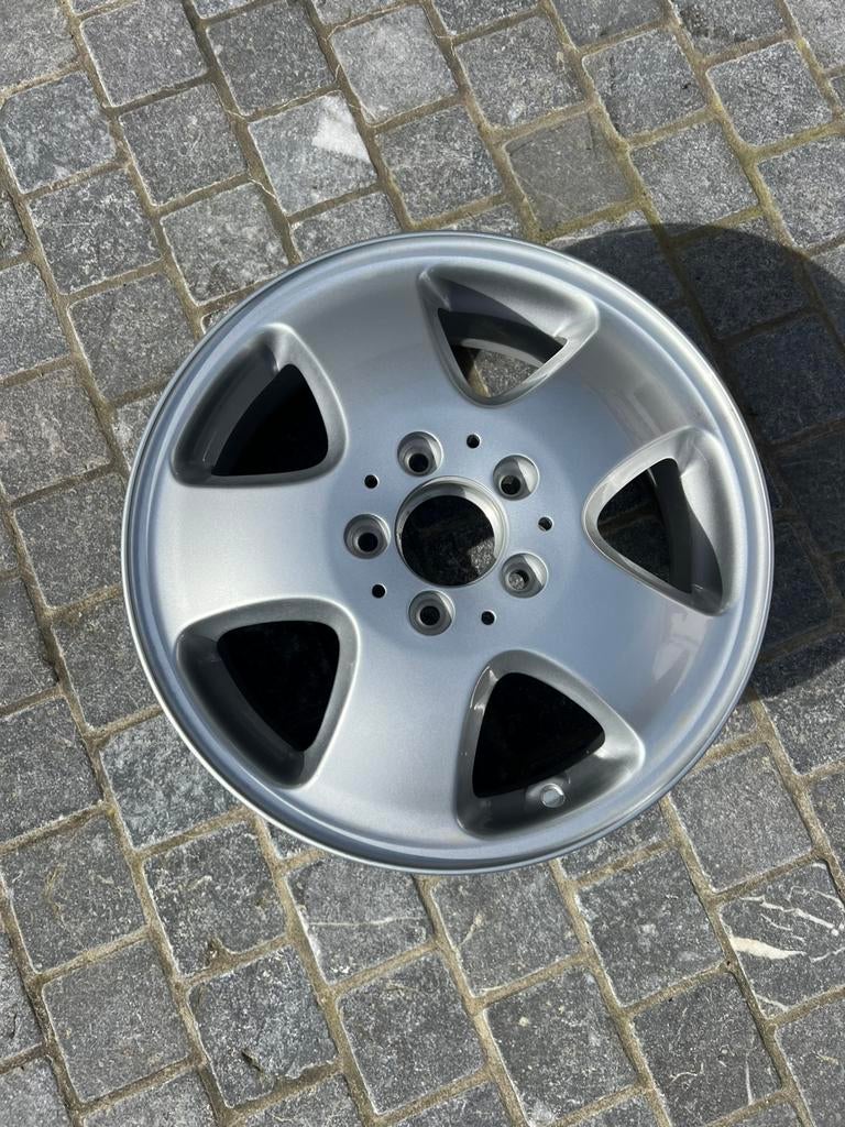 Jante 16’ mercedes, Enlèvement, Utilisé