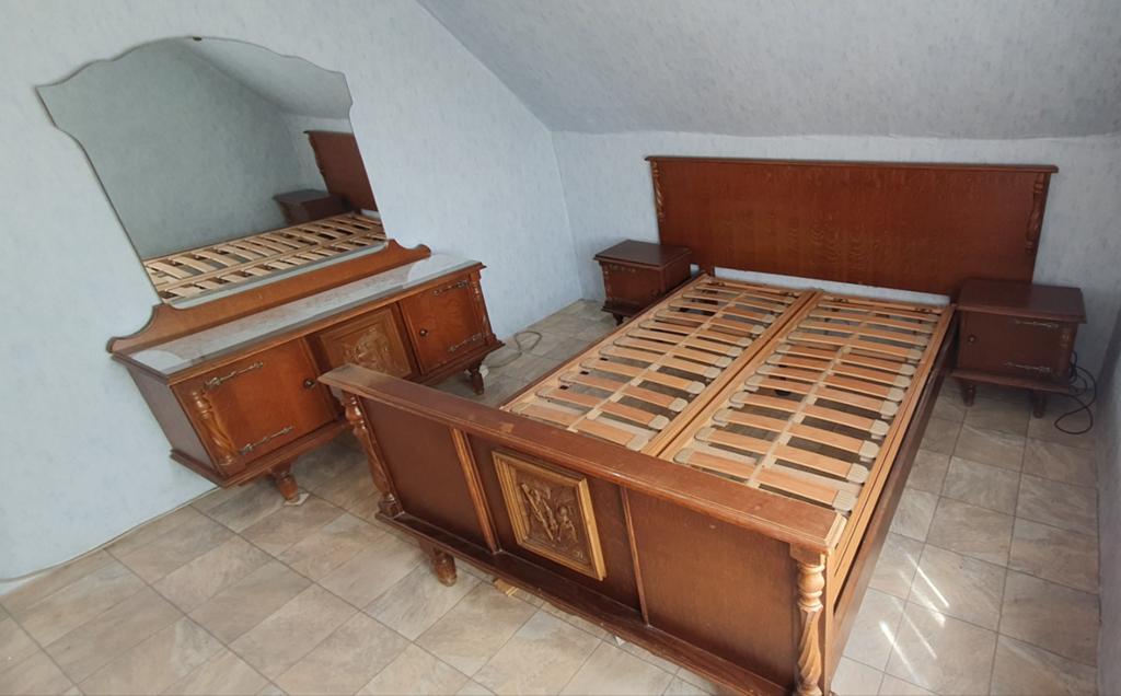 Gratis 2 persoonsslaapkamer, Antiquités & Art, Antiquités | Meubles | Armoires, Enlèvement