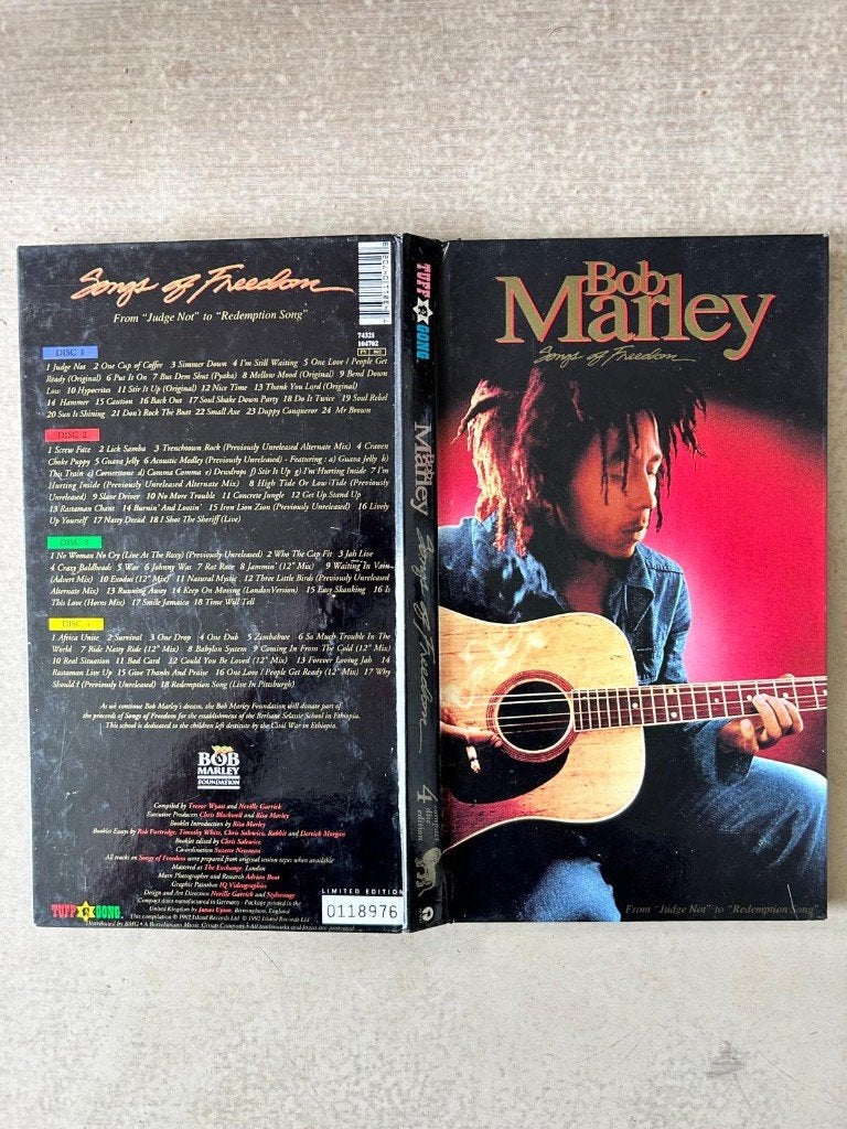 Bob Marley — Songs of Freedom — 4 CD + livre, CD & DVD, Enlèvement ou Envoi, Reggae, Comme neuf, Digipak