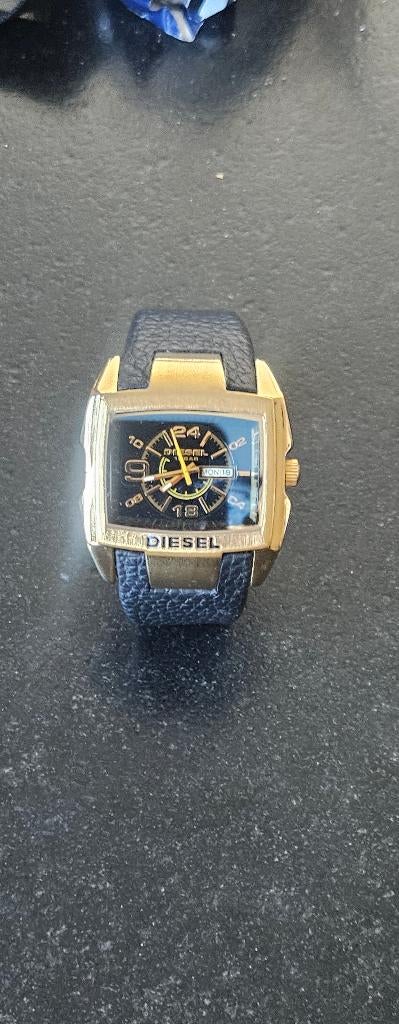 Horloge, Handtassen en Accessoires, Horloges | Heren, Overige merken, Overige materialen, Leer, Polshorloge