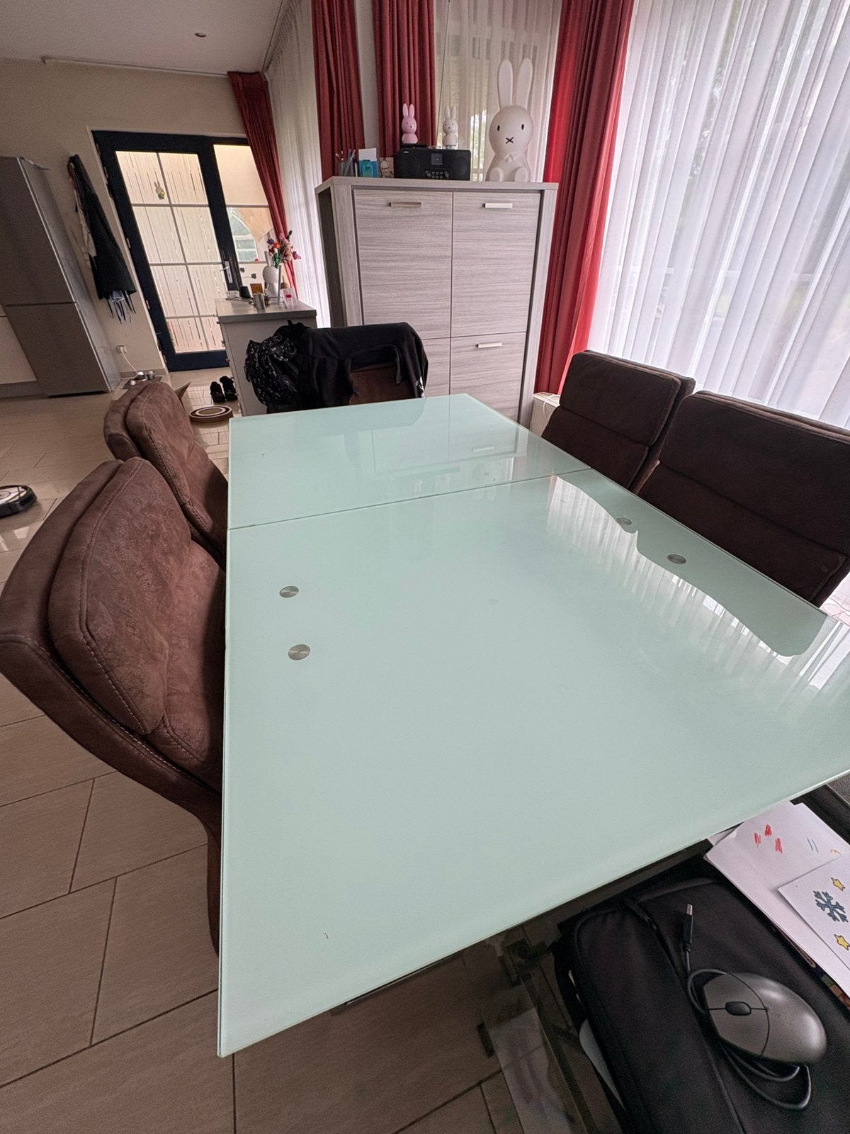 Glazen eettafel, uitschuifbaar., Ophalen