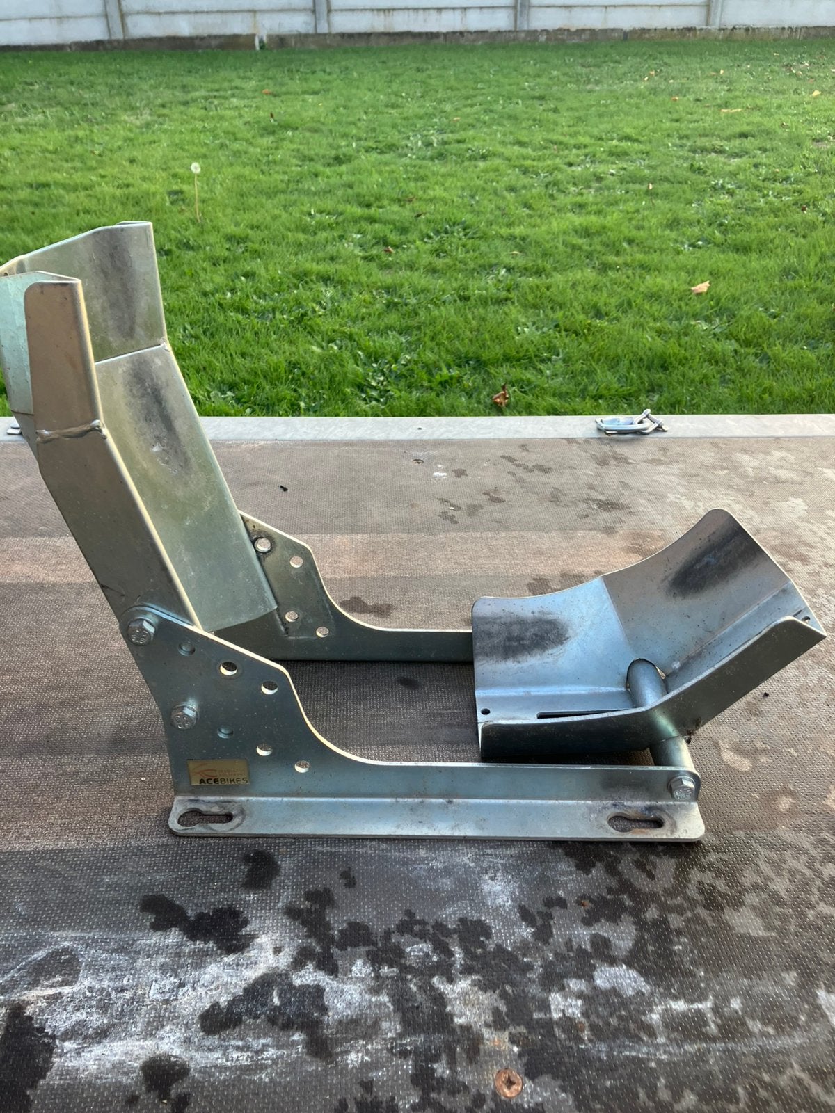 Wieklem scooter acebikes steady stand, Ophalen