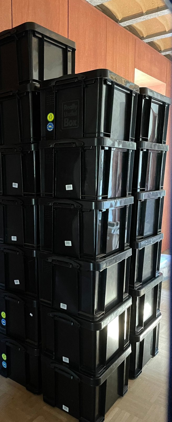 25 Really Useful Boxes 35L, Ophalen, Gebruikt
