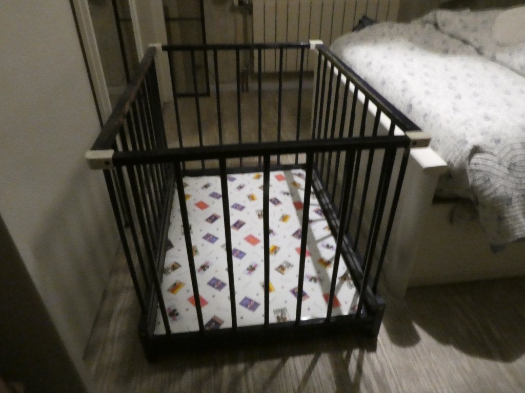 Parc en bois pour enfant, Enlèvement, Utilisé, Rectangulaire, Tapis de parc