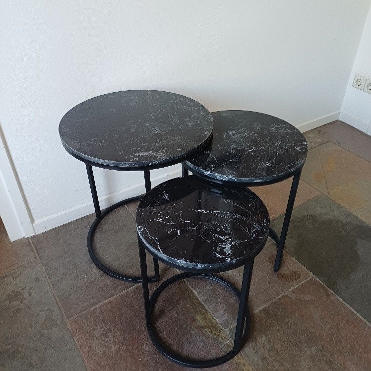 leuke set tafeltjes, ook leuk in de tuin, Ophalen