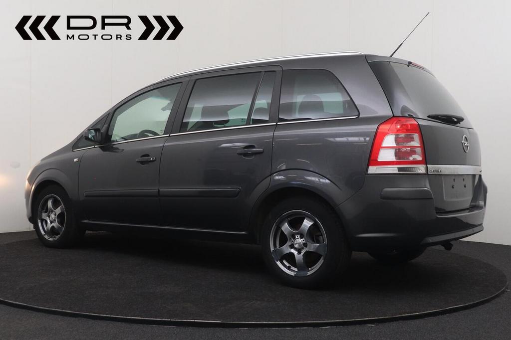 Opel Zafira 1.7CTDi Enjoy - 7 Plaatsen, Autos, 0 kg, Argent ou Gris, Achat, 139 g/km